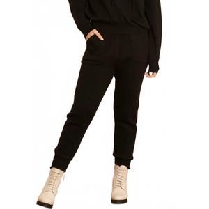 NEW JESSIE LIU jayla jogger in black